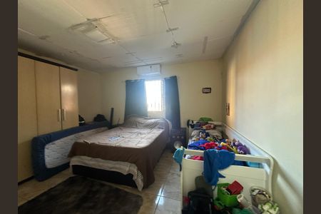 Casa à venda com 280m², 2 quartos e 2 vagas Casa à venda com 280m², 2 quartos e 2 vagasQuarto 1
