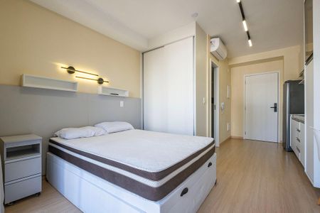 Studio para alugar com 25m², 1 quarto e sem vaga Studio para alugar com 25m², 1 quarto e sem vagaStudio