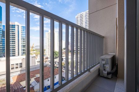 Studio para alugar com 25m², 1 quarto e sem vaga Studio para alugar com 25m², 1 quarto e sem vagaStudio - Varanda