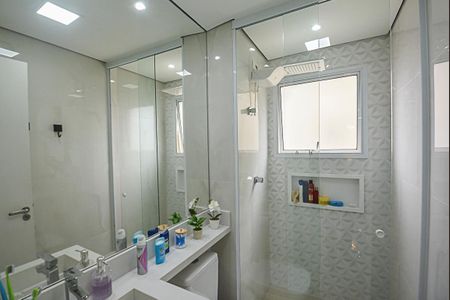 Banheiro de apartamento à venda com 2 quartos, 60m² em Centro, São Bernardo do Campo