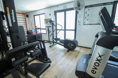 Área comum - Academia de apartamento para alugar com 2 quartos, 55m² em Vila Bertioga, São Paulo