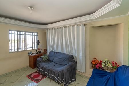 Casa à venda com 600m², 5 quartos e 2 vagas Casa à venda com 600m², 5 quartos e 2 vagasSala 1