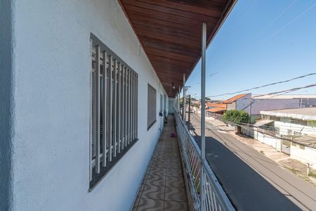 Casa à venda com 600m², 5 quartos e 2 vagas Casa à venda com 600m², 5 quartos e 2 vagasSacada