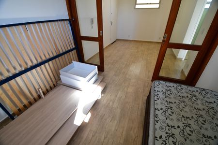 Apartamento à venda com 40m², 1 quarto e sem vagaQuarto
