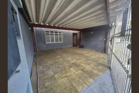 Garagem de casa à venda com 3 quartos, 119m² em Jardim Rosa Maria, São Paulo