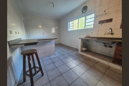 Cozinha de casa à venda com 3 quartos, 119m² em Jardim Rosa Maria, São Paulo