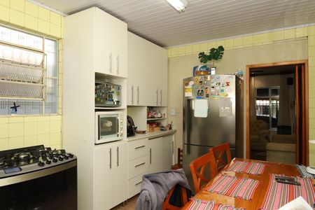 Casa à venda com 265m², 8 quartos e 3 vagasCozinha