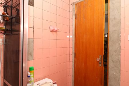 Casa à venda com 265m², 8 quartos e 3 vagasBanheiro 3
