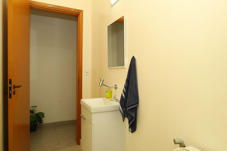 Casa à venda com 265m², 8 quartos e 3 vagasBanheiro 4