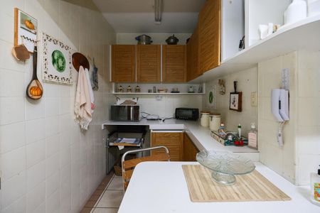 Apartamento para alugar com 105m², 2 quartos e 2 vagas Apartamento para alugar com 105m², 2 quartos e 2 vagasCozinha