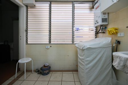 Apartamento para alugar com 105m², 2 quartos e 2 vagas Apartamento para alugar com 105m², 2 quartos e 2 vagasÁrea de Serviço