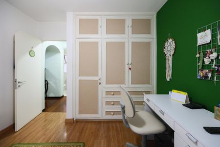 Apartamento para alugar com 105m², 2 quartos e 2 vagas Apartamento para alugar com 105m², 2 quartos e 2 vagasQuarto 2