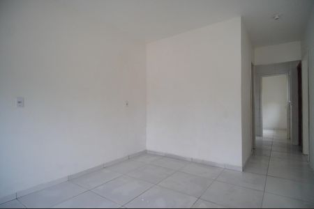 Casa para alugar com 60m², 3 quartos e 1 vagaSala