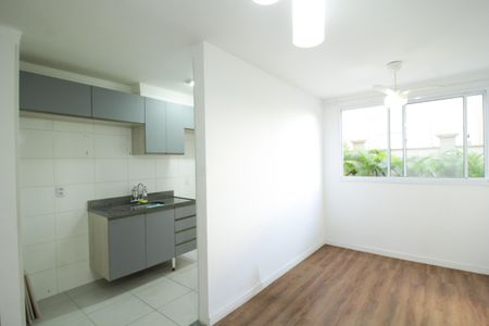 Apartamento para alugar com 44m², 2 quartos e 1 vaga Apartamento para alugar com 44m², 2 quartos e 1 vagaSala