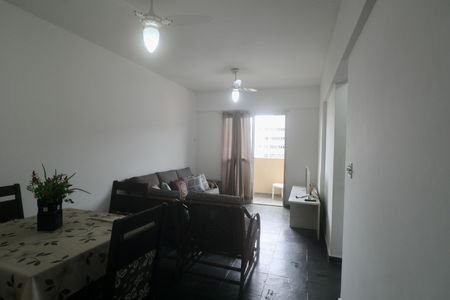 Sala de apartamento para alugar com 2 quartos, 97m² em Jardim Las Palmas, Guarujá