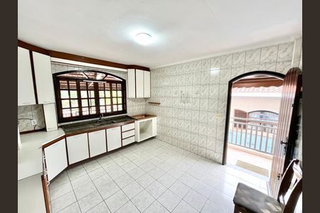 Casa para alugar com 120m², 2 quartos e 2 vagas Casa para alugar com 120m², 2 quartos e 2 vagasCozinha