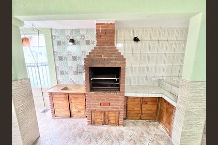 Casa para alugar com 120m², 2 quartos e 2 vagas Casa para alugar com 120m², 2 quartos e 2 vagasGaragem / Àrea Gourmet