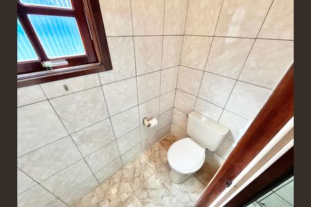 Casa para alugar com 120m², 2 quartos e 2 vagas Casa para alugar com 120m², 2 quartos e 2 vagasEdícula Banheiro