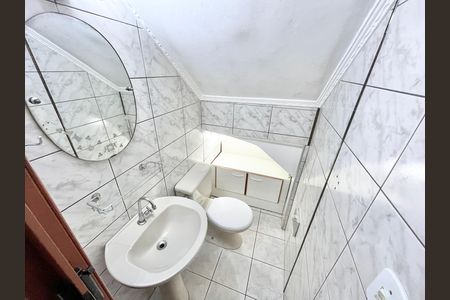 Casa para alugar com 120m², 2 quartos e 2 vagas Casa para alugar com 120m², 2 quartos e 2 vagasLavabo