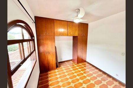Quarto 1 de casa para alugar com 2 quartos, 120m² em Jardim Peri, São Paulo