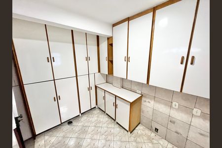 Edícula de casa para alugar com 2 quartos, 120m² em Jardim Peri, São Paulo
