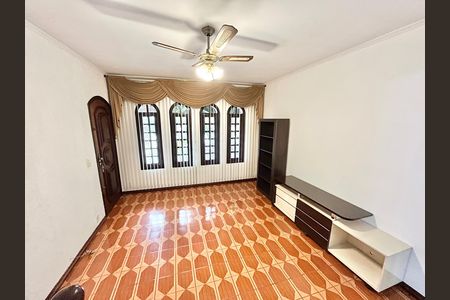 Sala de casa para alugar com 2 quartos, 120m² em Jardim Peri, São Paulo
