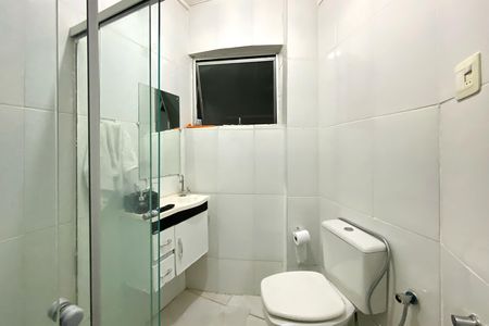 Apartamento à venda com 112m², 2 quartos e sem vaga Apartamento à venda com 112m², 2 quartos e sem vagaBanheiro da Suíte