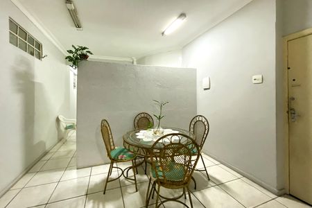 Apartamento à venda com 112m², 2 quartos e sem vaga Apartamento à venda com 112m², 2 quartos e sem vagaSala de Jantar