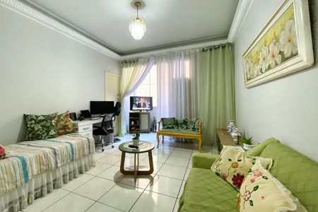 Apartamento à venda com 112m², 2 quartos e sem vaga Apartamento à venda com 112m², 2 quartos e sem vagaSala