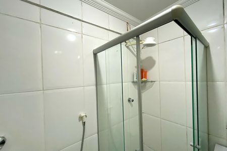 Apartamento à venda com 112m², 2 quartos e sem vaga Apartamento à venda com 112m², 2 quartos e sem vagaBanheiro
