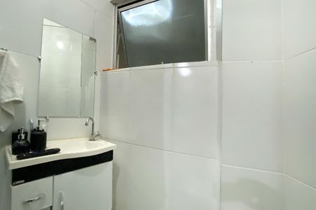 Apartamento à venda com 112m², 2 quartos e sem vaga Apartamento à venda com 112m², 2 quartos e sem vagaBanheiro da Suíte