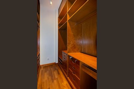 Apartamento à venda com 289m², 4 quartos e 2 vagas