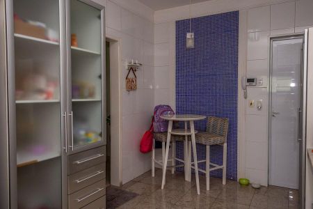 Casa para alugar com 283m², 3 quartos e 3 vagasCozinha