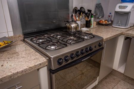 Casa para alugar com 283m², 3 quartos e 3 vagasCozinha-Fogão