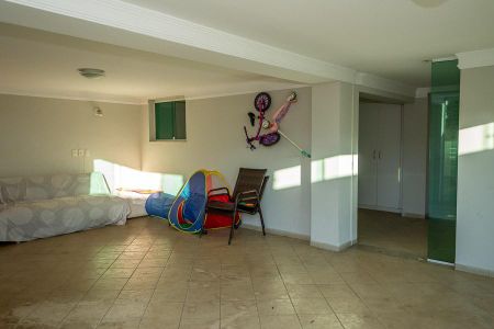 Casa para alugar com 283m², 3 quartos e 3 vagasSala piso debaixo