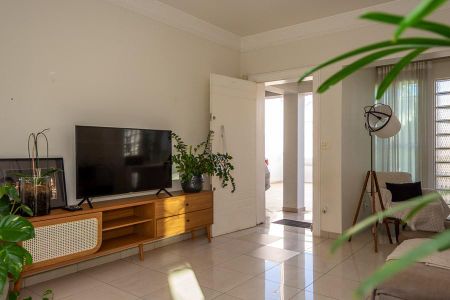Casa para alugar com 283m², 3 quartos e 3 vagasSala