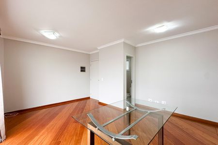 Apartamento para alugar com 110m², 3 quartos e 3 vagas Apartamento para alugar com 110m², 3 quartos e 3 vagasSala