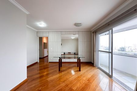 Apartamento para alugar com 110m², 3 quartos e 3 vagas Apartamento para alugar com 110m², 3 quartos e 3 vagasSala