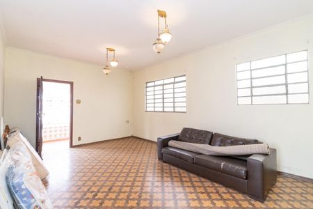 Casa à venda com 4 quartos, 325m² em Vila Ré, São Paulo