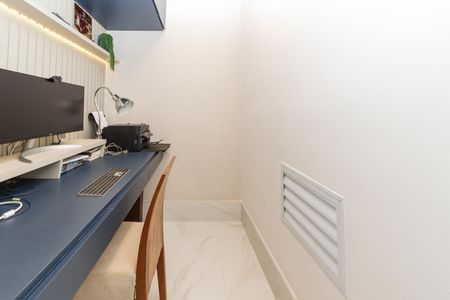 Apartamento para alugar com 151m², 3 quartos e 3 vagas Apartamento para alugar com 151m², 3 quartos e 3 vagasDespensa/ Escritório