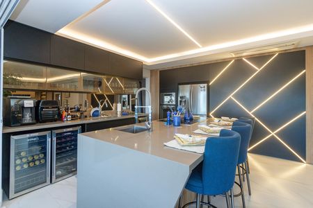 Apartamento para alugar com 151m², 3 quartos e 3 vagas Apartamento para alugar com 151m², 3 quartos e 3 vagasCozinha