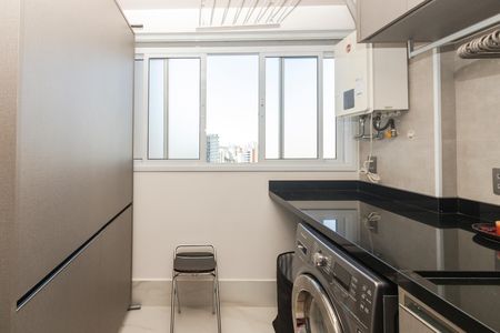 Apartamento para alugar com 151m², 3 quartos e 3 vagas Apartamento para alugar com 151m², 3 quartos e 3 vagasLavanderia