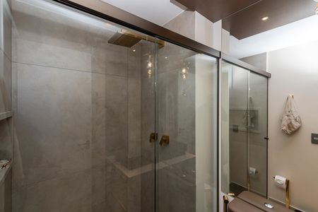 Apartamento para alugar com 151m², 3 quartos e 3 vagas Apartamento para alugar com 151m², 3 quartos e 3 vagasBanheiro