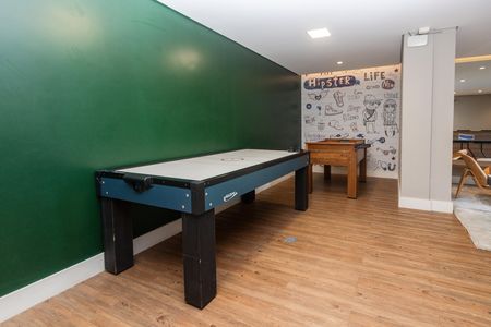 Apartamento para alugar com 151m², 3 quartos e 3 vagas Apartamento para alugar com 151m², 3 quartos e 3 vagasEspaço de Jogos