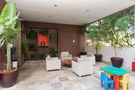 Apartamento para alugar com 151m², 3 quartos e 3 vagas Apartamento para alugar com 151m², 3 quartos e 3 vagasÁrea Comum