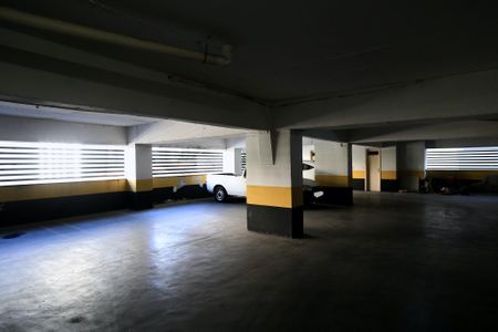 Apartamento para alugar com 97m², 3 quartos e 1 vaga Apartamento para alugar com 97m², 3 quartos e 1 vagaGaragem