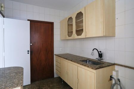 Apartamento para alugar com 97m², 3 quartos e 1 vaga Apartamento para alugar com 97m², 3 quartos e 1 vagaCozinha