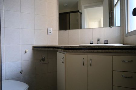 Apartamento para alugar com 97m², 3 quartos e 1 vaga Apartamento para alugar com 97m², 3 quartos e 1 vagaBanheiro