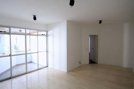 Apartamento para alugar com 3 quartos, 97m² em Lourdes, Belo Horizonte