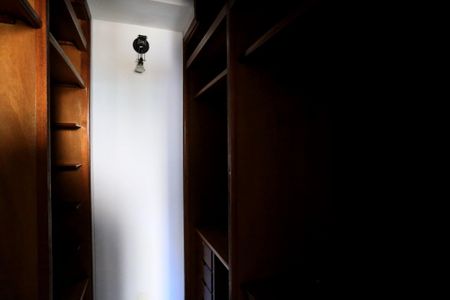 Apartamento para alugar com 97m², 3 quartos e 1 vaga Apartamento para alugar com 97m², 3 quartos e 1 vagaCloset da suíte